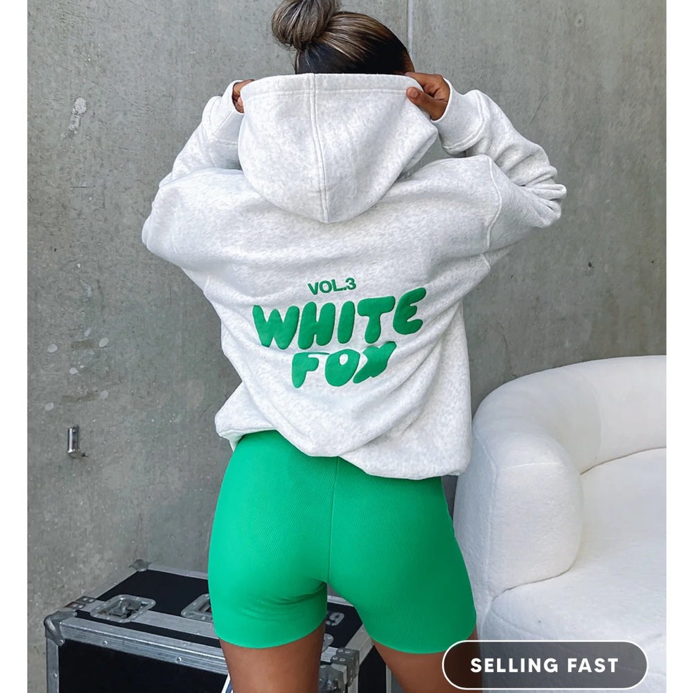White Fox Brand New w/ Tags Offstage Glacier Grey Hoodie! Size XS/S